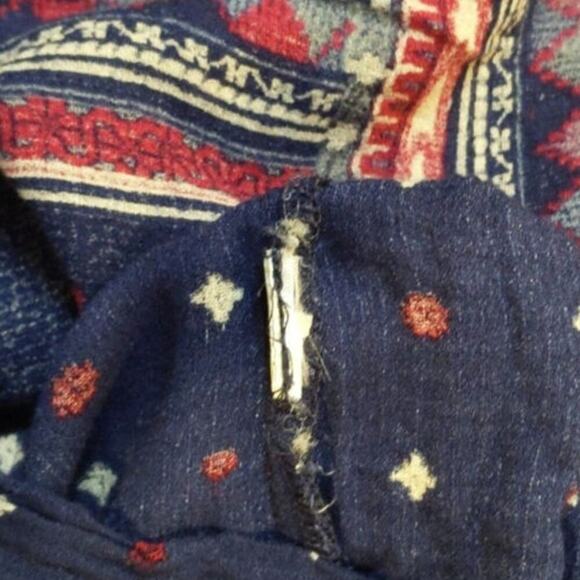 Lucky Brand Boho Flowy Bell Sleeves Top Red White Blue Lightweight Medium - Picture 8 of 9